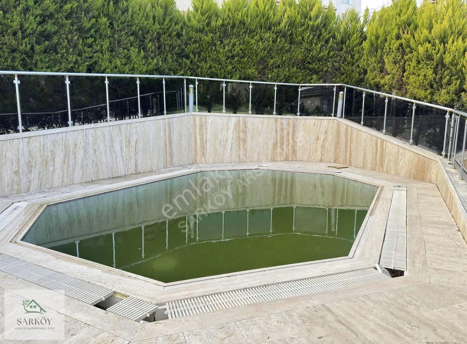 Hürriyet Mah.site İçinde Havuzlu 3 Katlı 220 M² Net Villa - Görsel 3