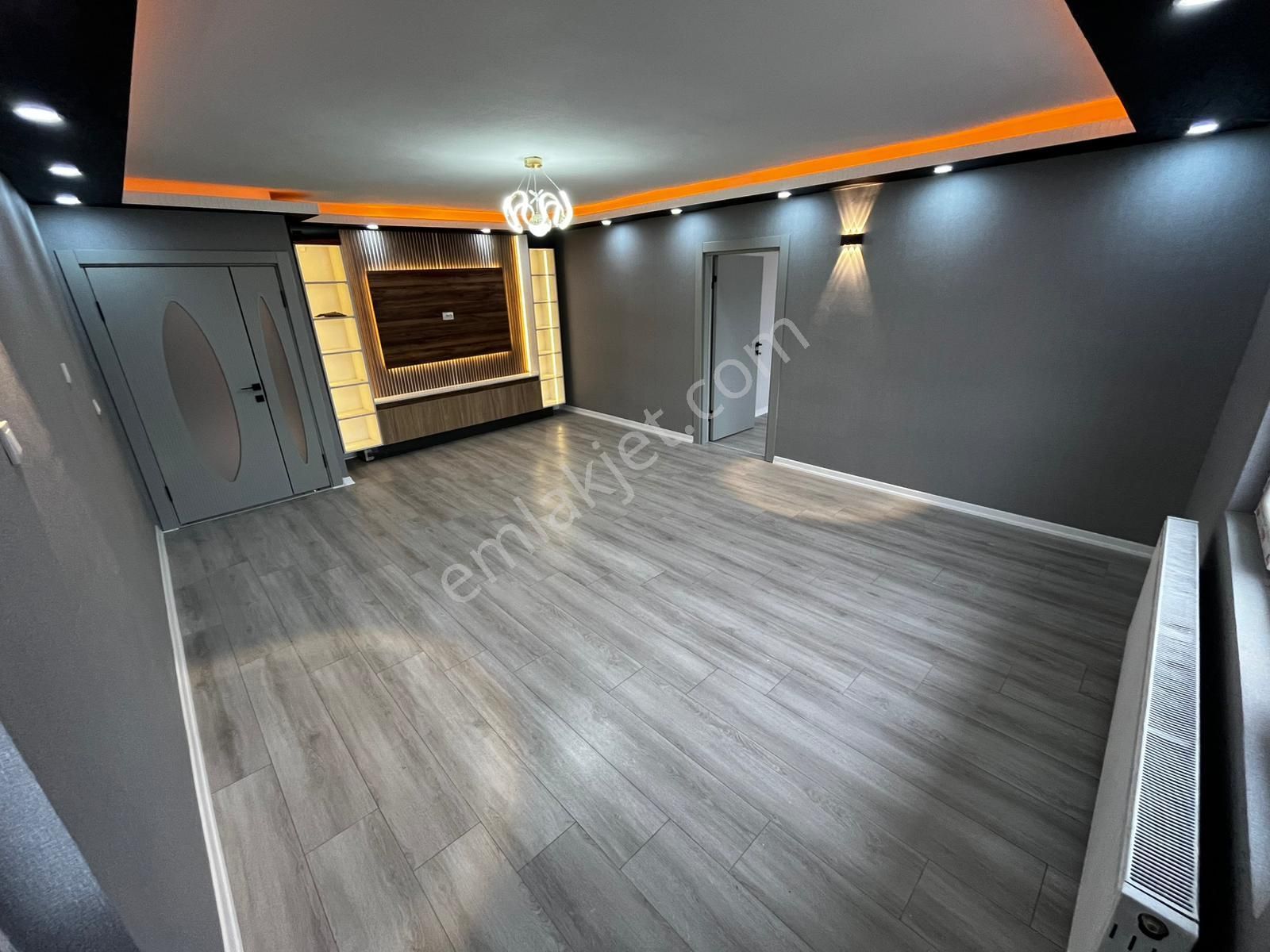 Es-as'tan Plevne Mahallesinde 3+1 Ultra Lüx Ön Cephe Daire - Görsel 8