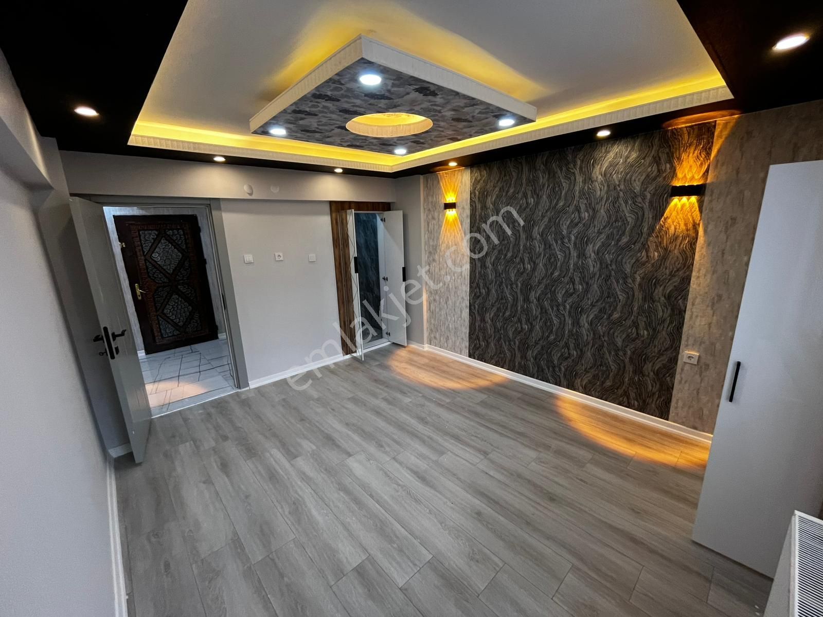 Es-as'tan Plevne Mahallesinde 3+1 Ultra Lüx Ön Cephe Daire - Görsel 17