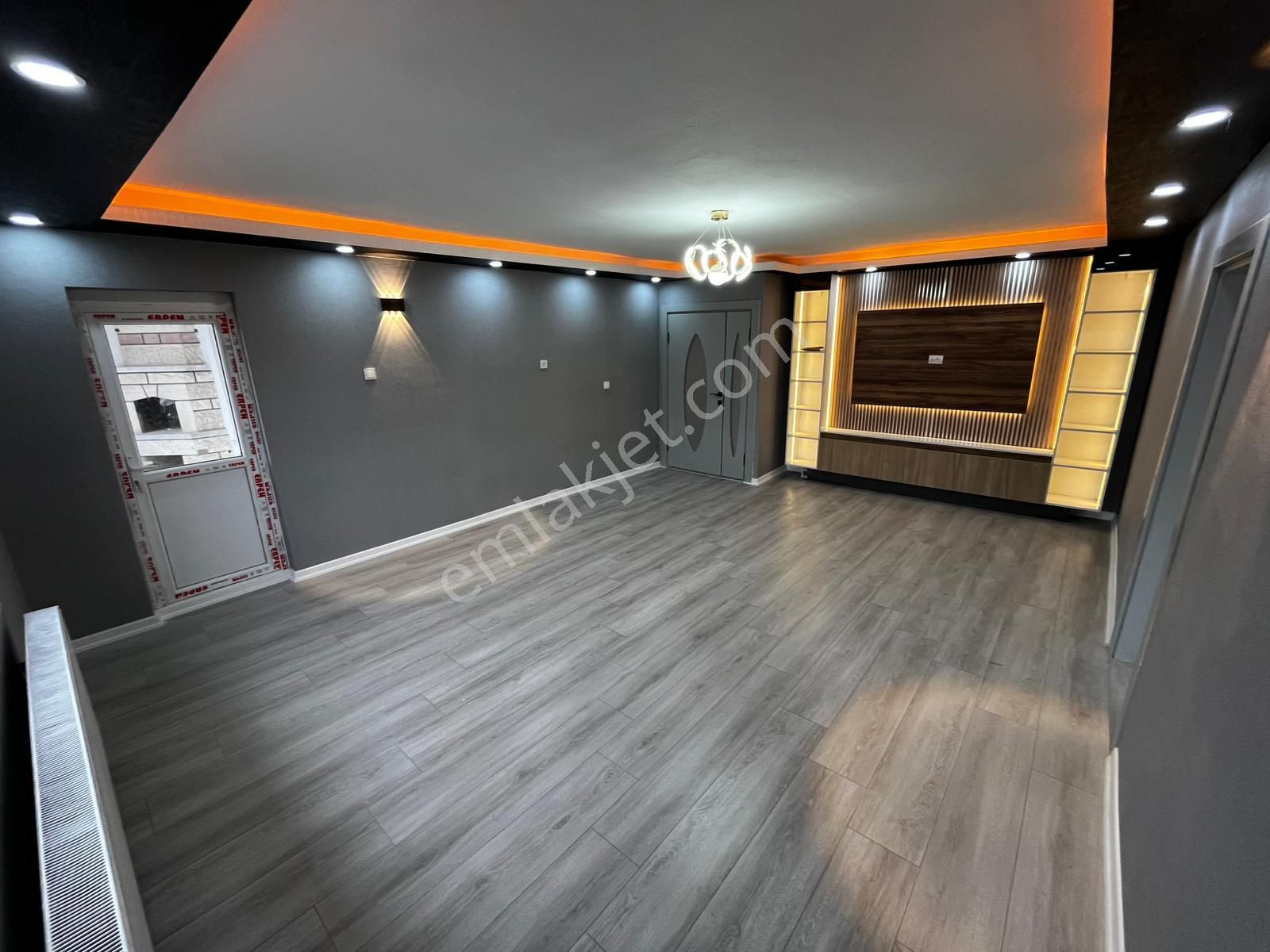 Es-as'tan Plevne Mahallesinde 3+1 Ultra Lüx Ön Cephe Daire - Görsel 7