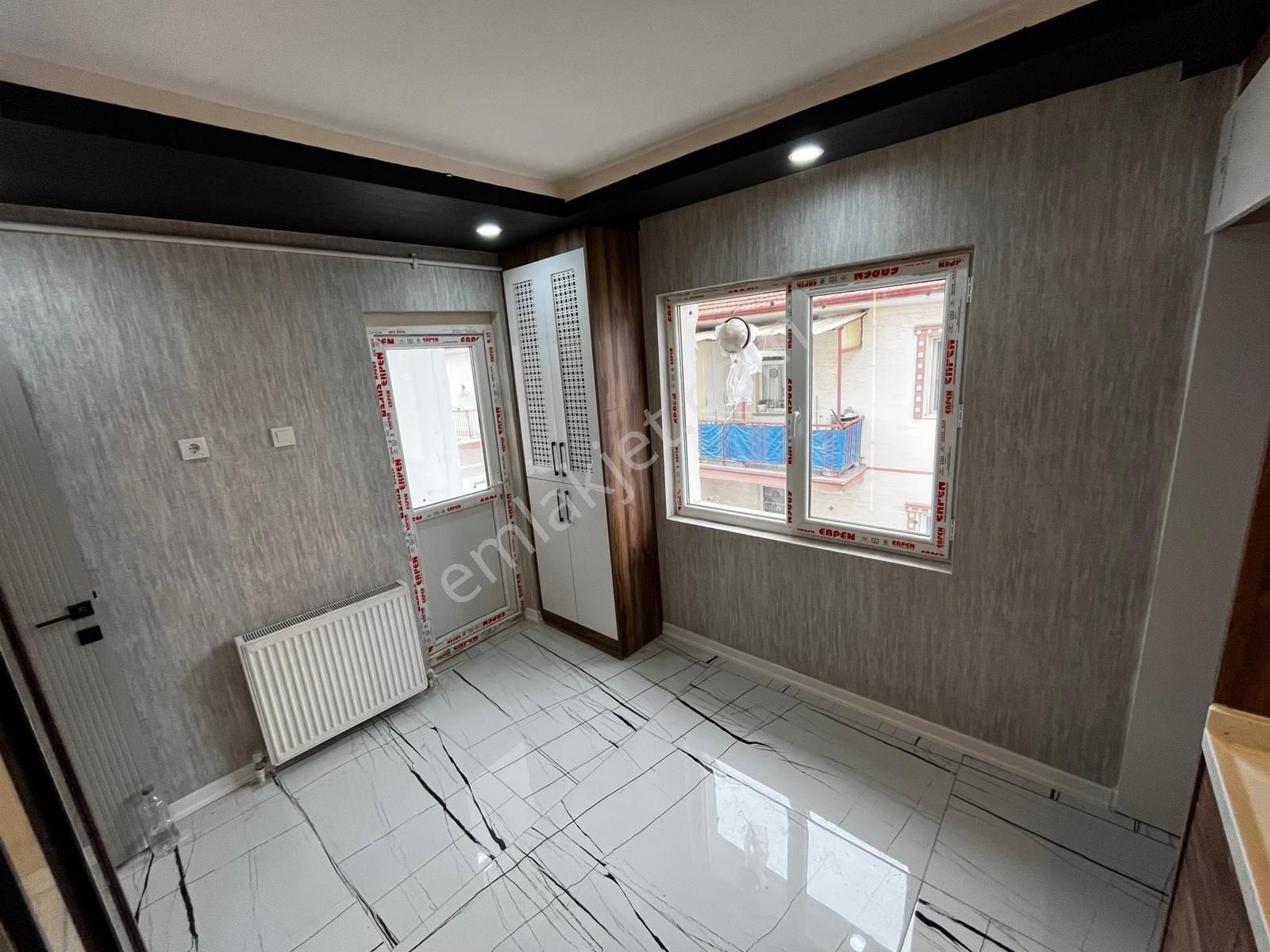 Es-as'tan Plevne Mahallesinde 3+1 Ultra Lüx Ön Cephe Daire - Görsel 6