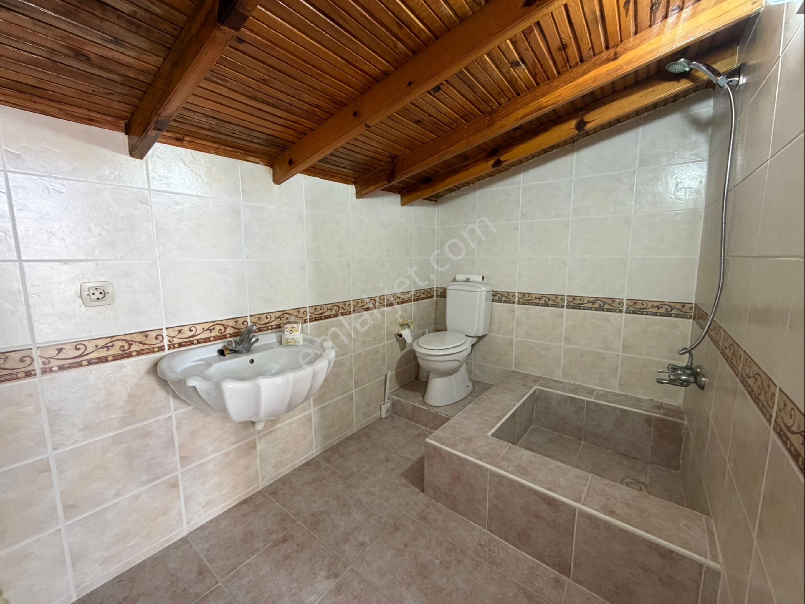 Karaburun İskele Mahallesi Mimoza Koyunda 4+1 Satılık Villa - Görsel 32