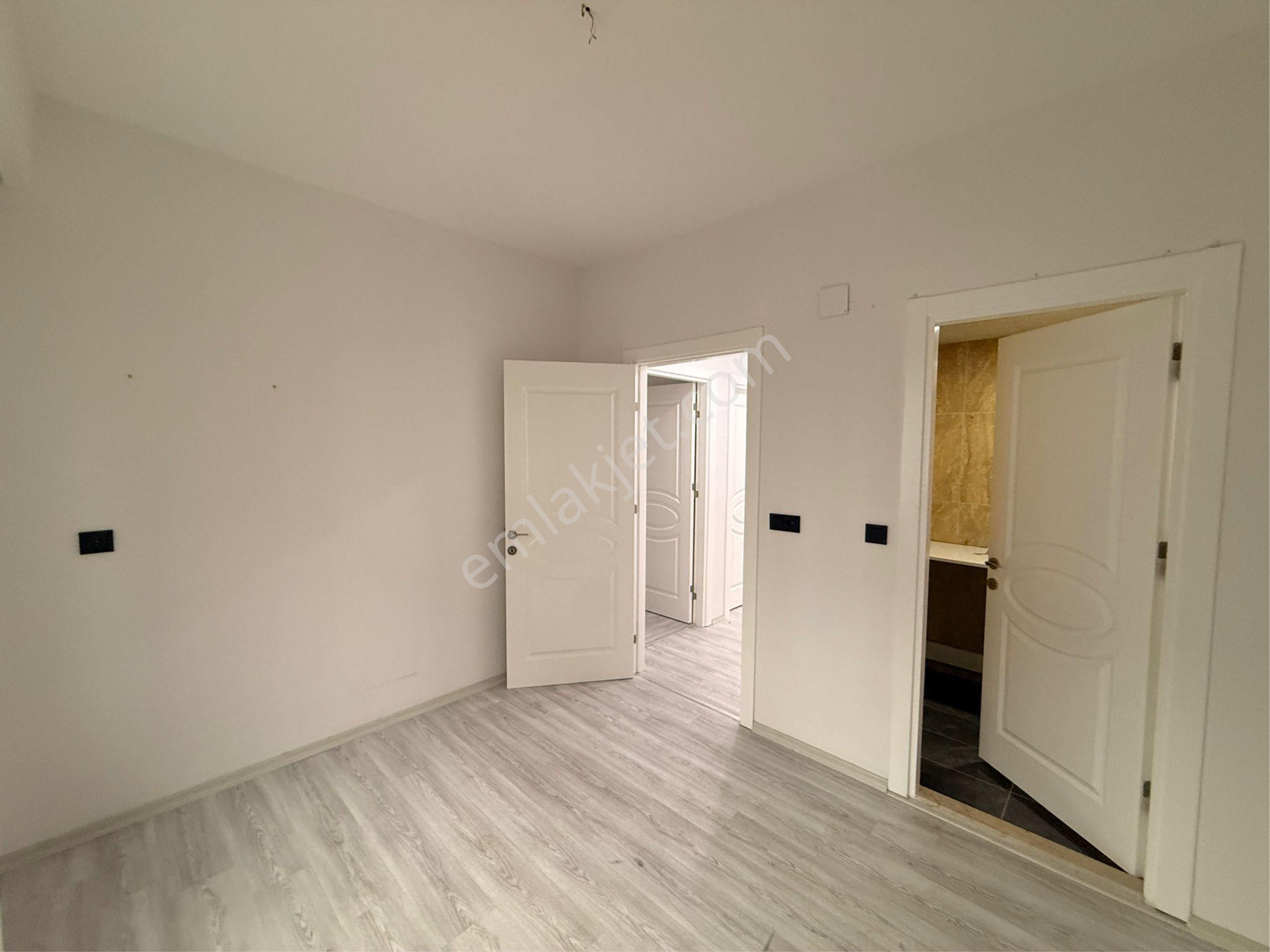 Mavibulvarda D.gazlı Parkeli Sıfır Masrafla Oturuma Hazır 3+1 - Görsel 17