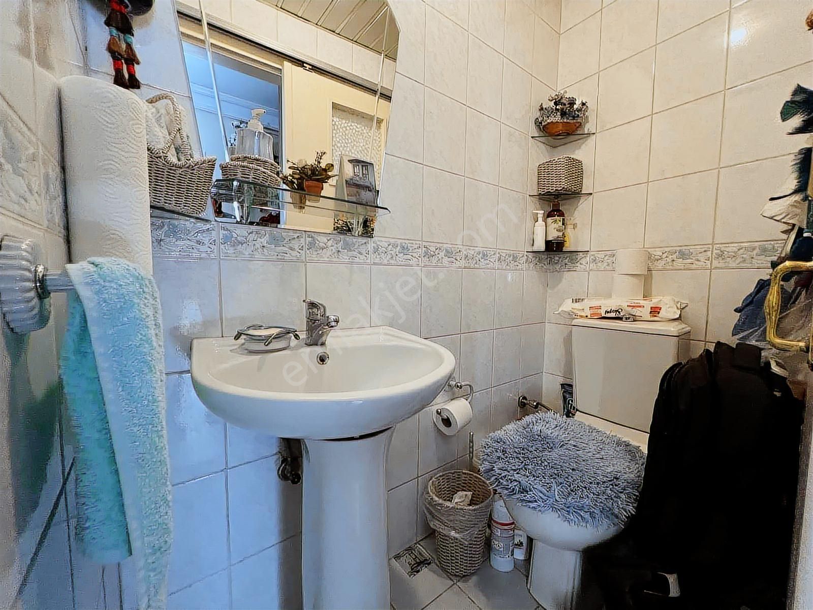 Ata 2 Sitesi Çıkışa Yakın Konumda Dekorasyonlu 3+1 Daire - Görsel 15