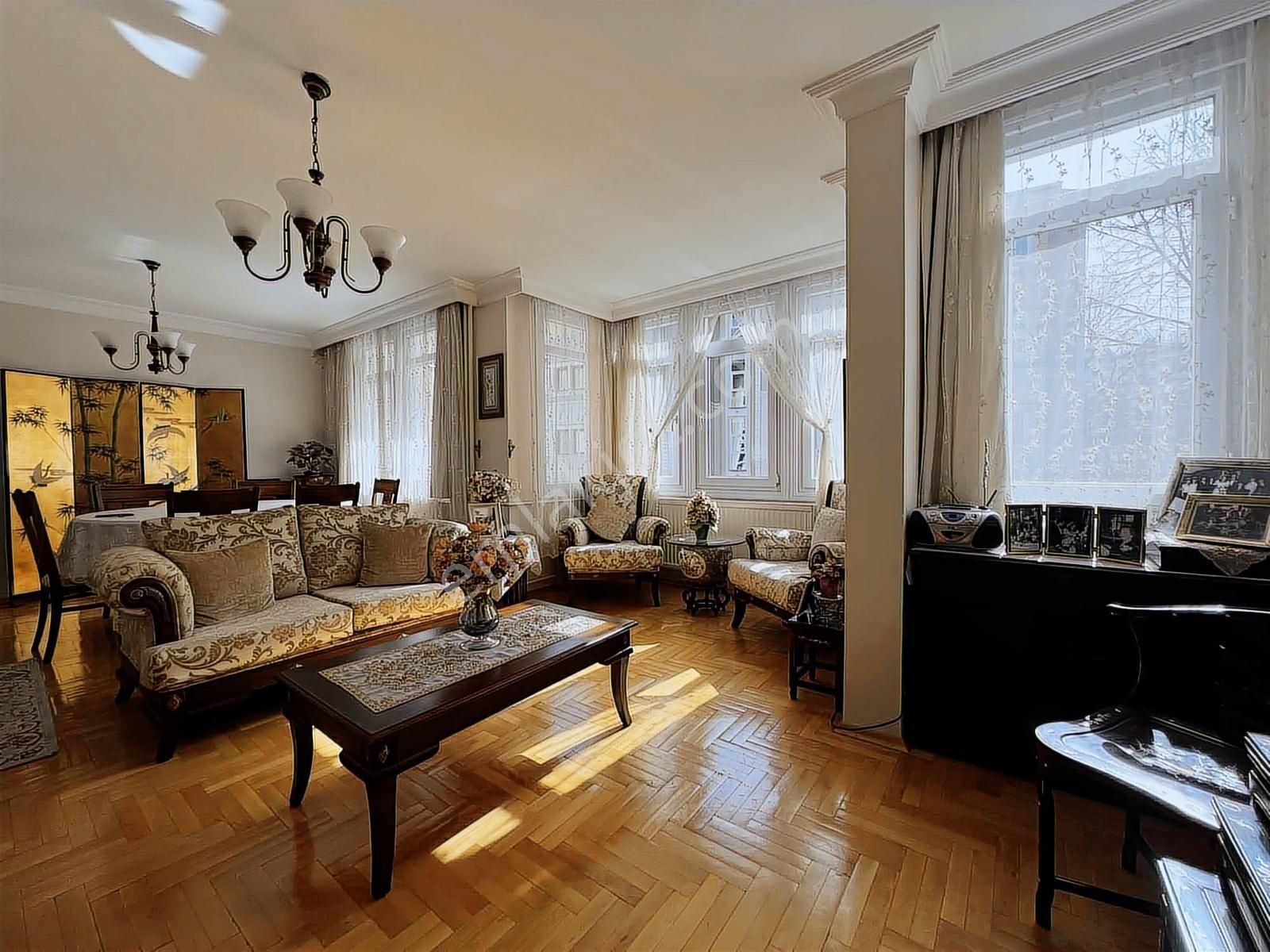 Ata 2 Sitesi Çıkışa Yakın Konumda Dekorasyonlu 3+1 Daire - Görsel 27