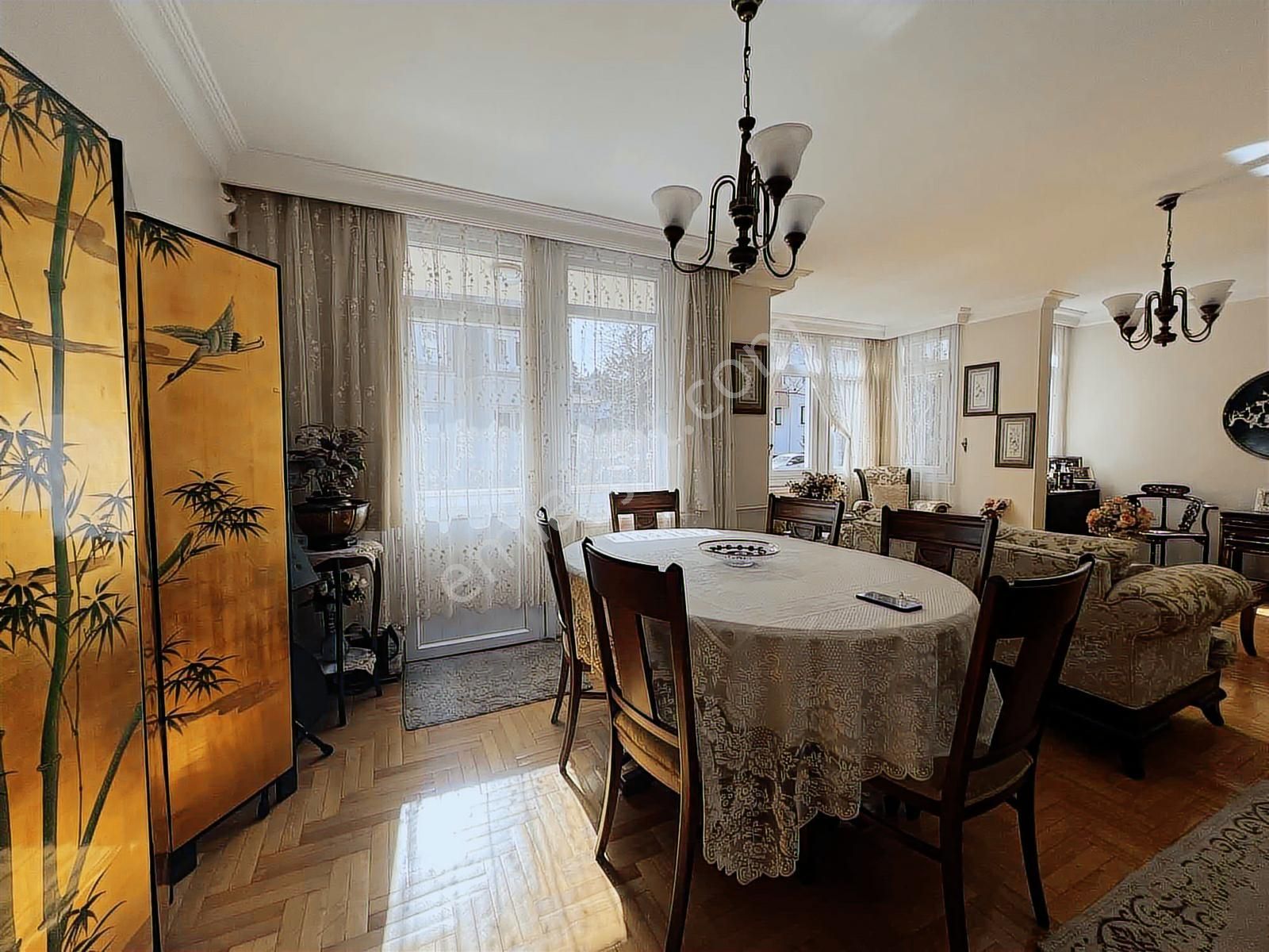 Ata 2 Sitesi Çıkışa Yakın Konumda Dekorasyonlu 3+1 Daire - Görsel 16