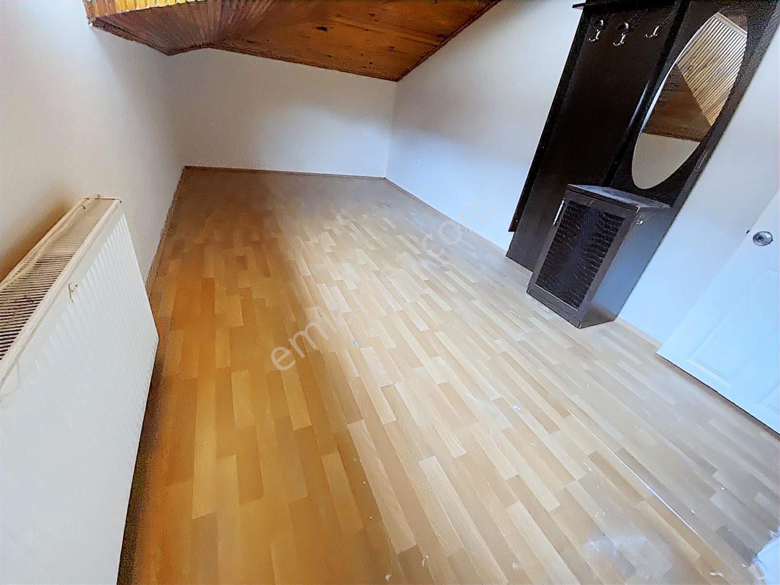 Pegaas'tan Üniversite Mah. Metrobüse Yakın 2+1 Kiralık Daire** - Görsel 4