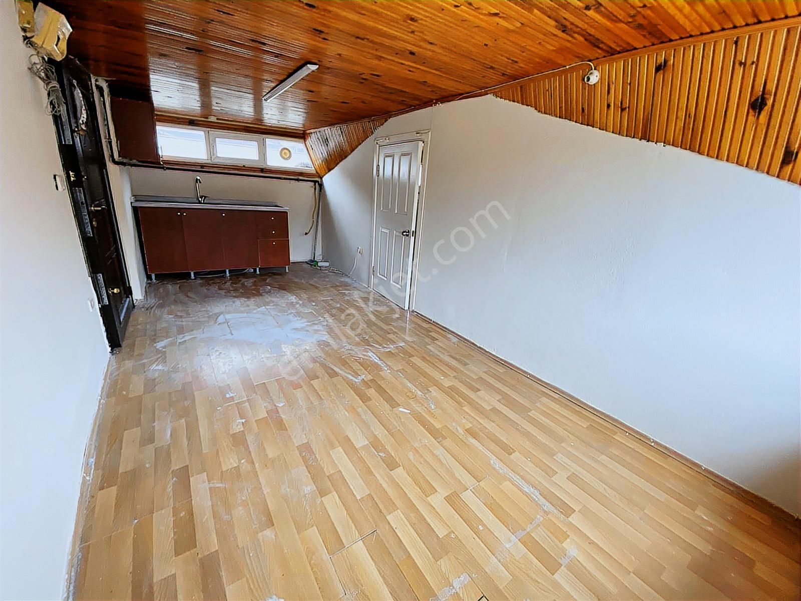 Pegaas'tan Üniversite Mah. Metrobüse Yakın 2+1 Kiralık Daire** - Görsel 14