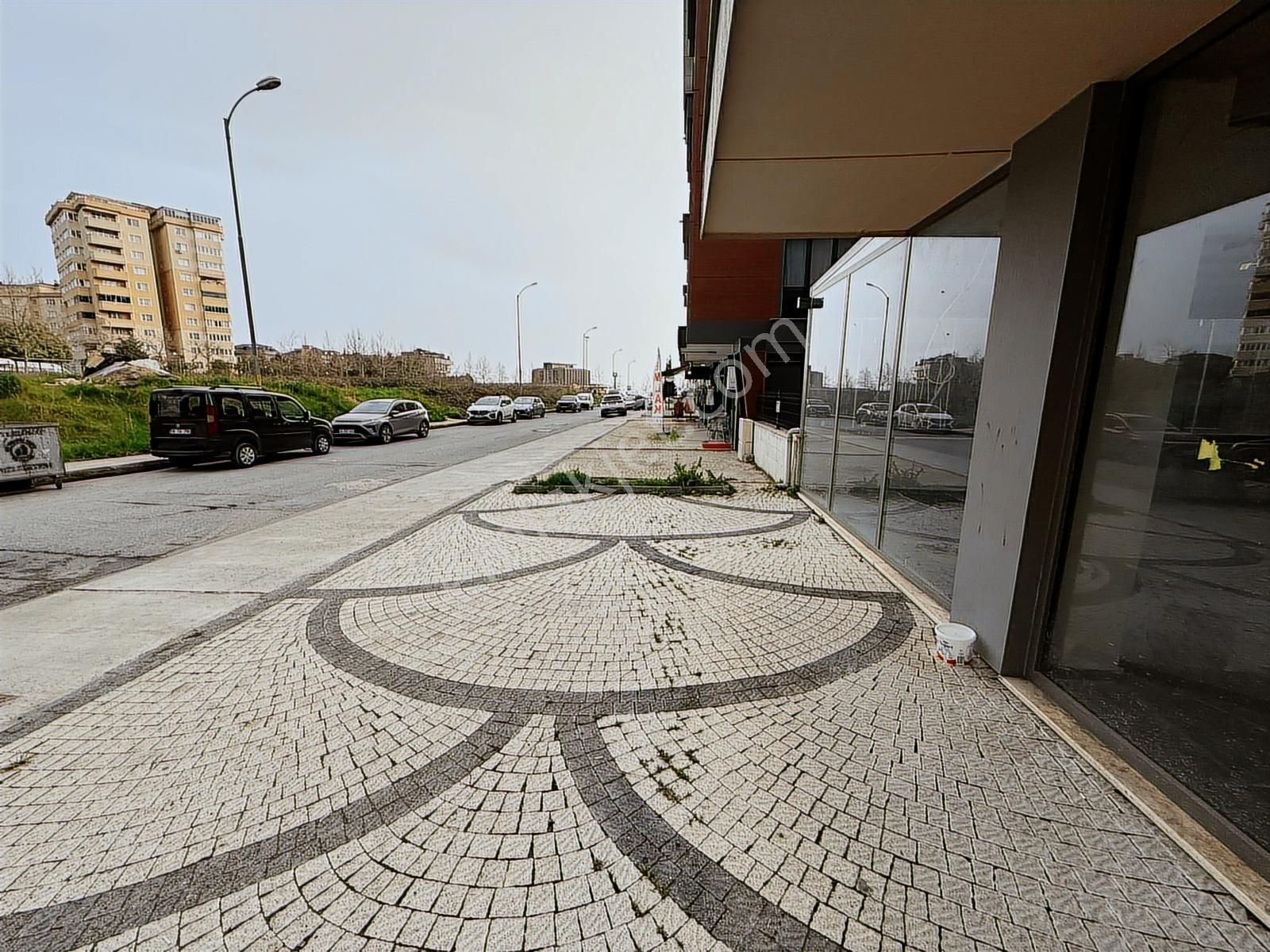 Beylikdüzü West Marina'ya Yakın Konum Geniş M2 Satılık Dükkan !! - Görsel 10