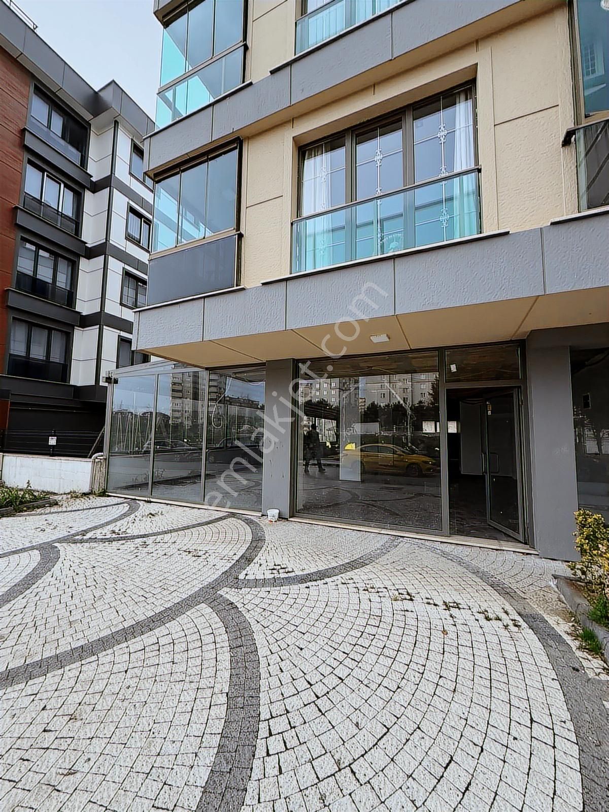 Beylikdüzü West Marina'ya Yakın Konum Geniş M2 Satılık Dükkan !! - Görsel 11