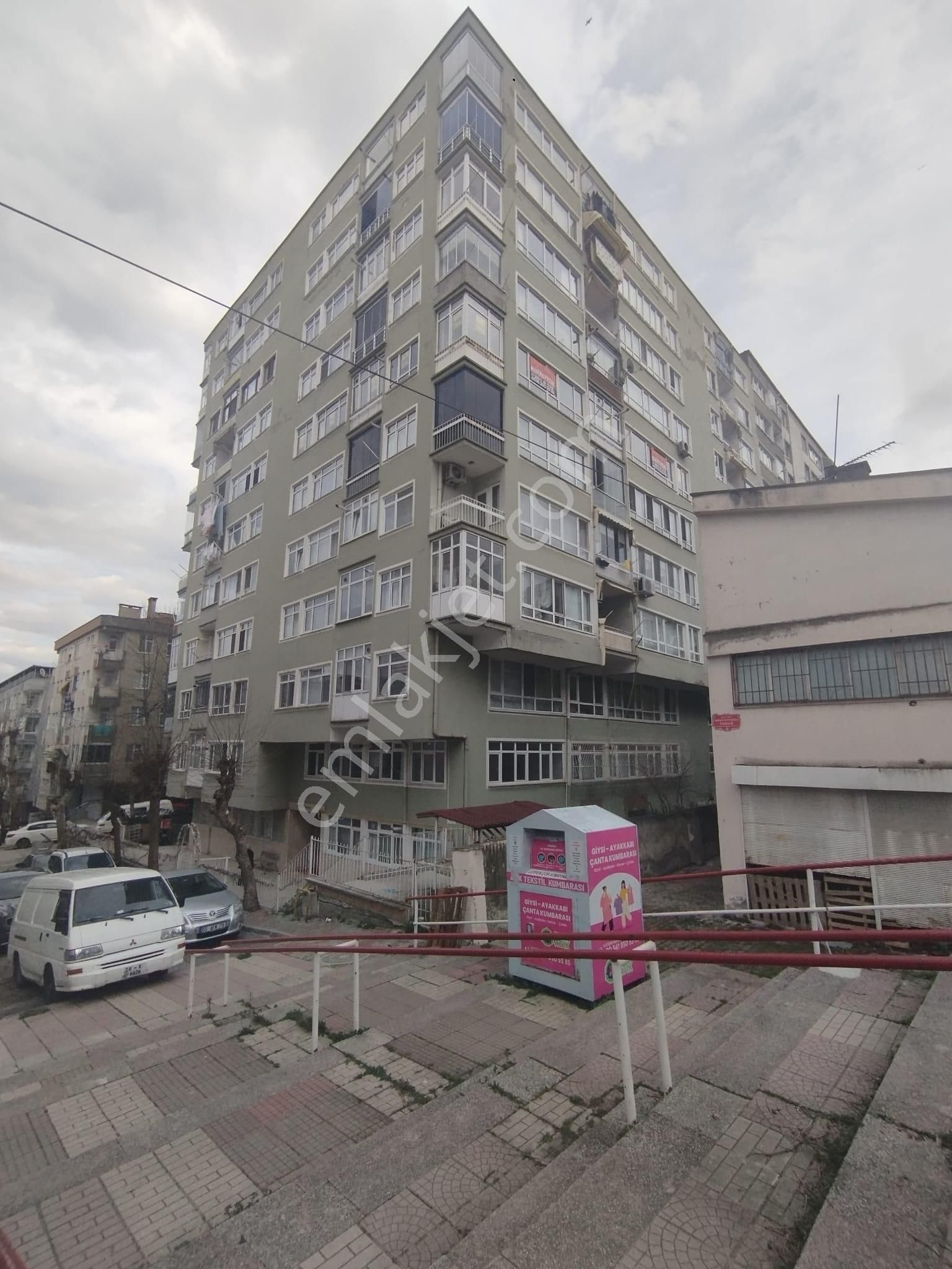 Samsun Bahçelievler De 3+1 Ful Eşyalı Satılık1 Kat Daire