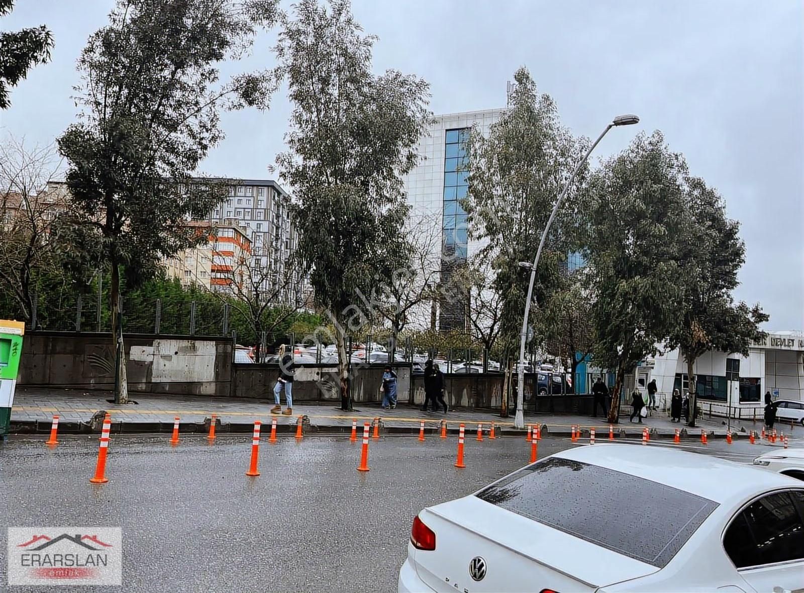 Erarslandan Hastane Karşısı 3+1daire Kat1 Kombili 115m2 Kombili - Görsel 19
