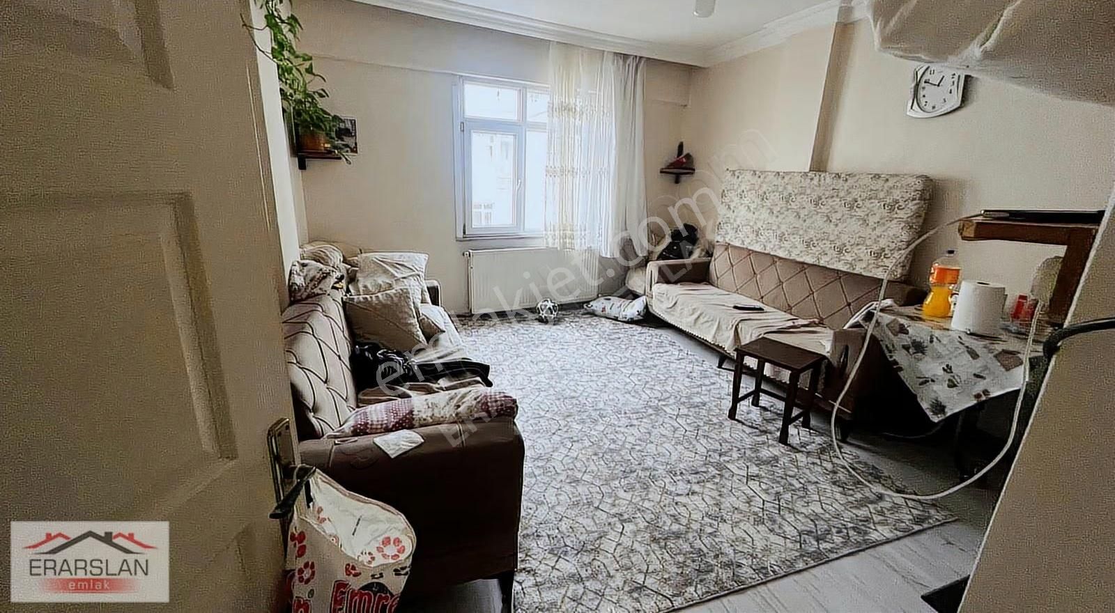 Erarslandan Satılık 2+1daire 80m2 Kat2 Cadde Üzerinden Fevziçak - Görsel 2