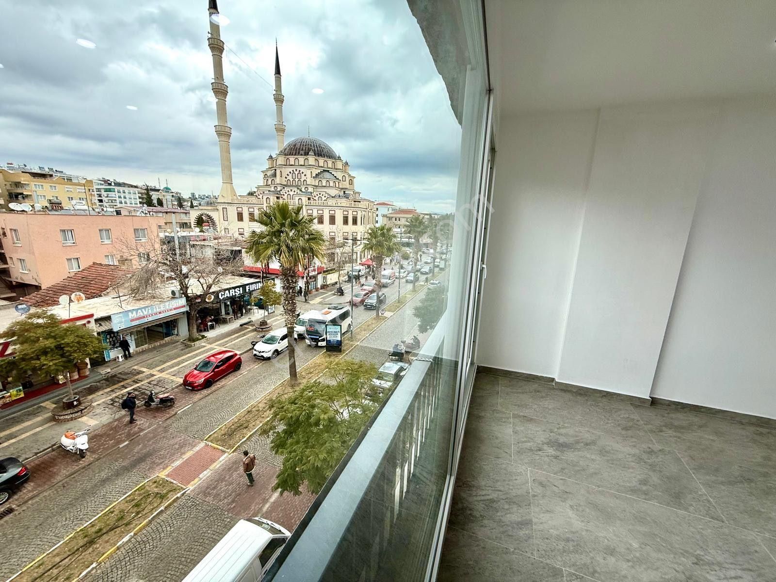 Kiralık 2+1 Full Yapılı Ön Cephe Cumhuriyet Cad. Üstü - Görsel 24