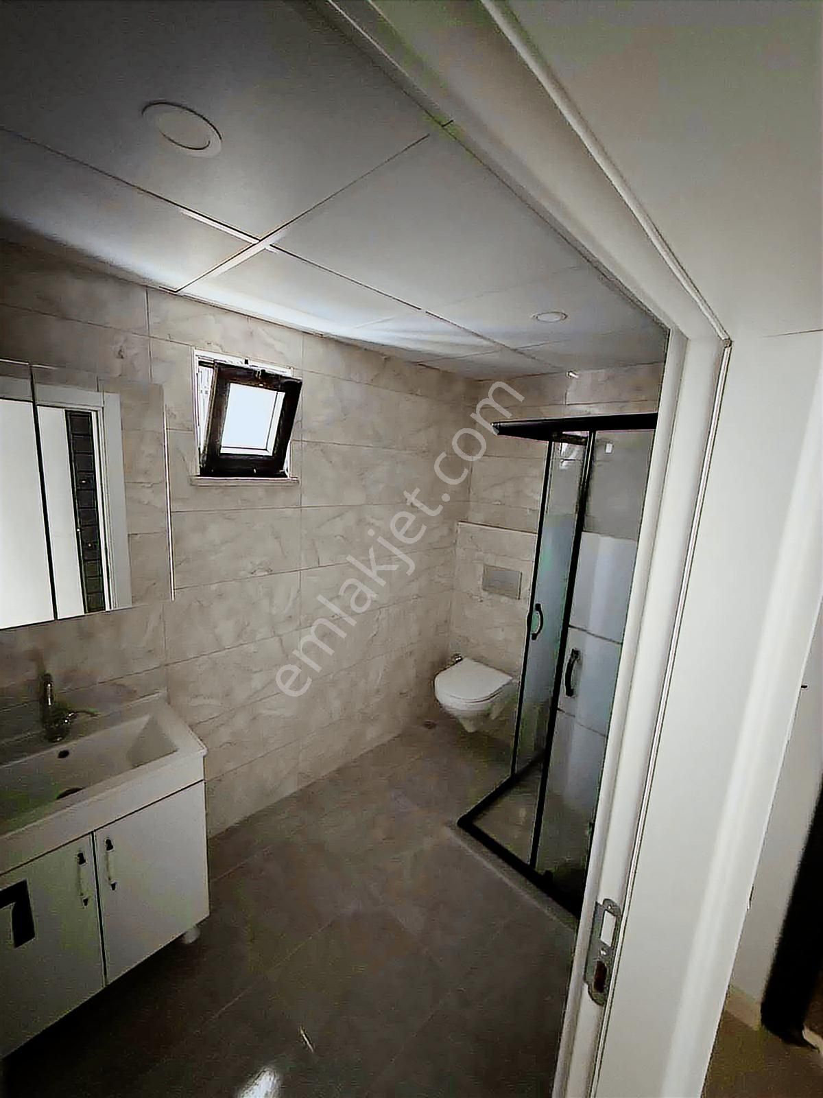 Mut Grouptan Çarşıda Kiralık Sıfır 1+1 Daire - Görsel 5