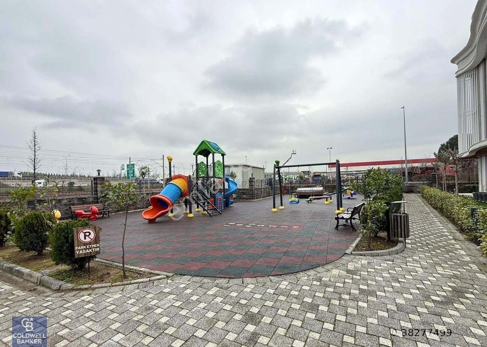 Kartepe Zeray Mahal Satılık Geniş Tip 4+1 Çatı Dubleks Daire - Görsel 15