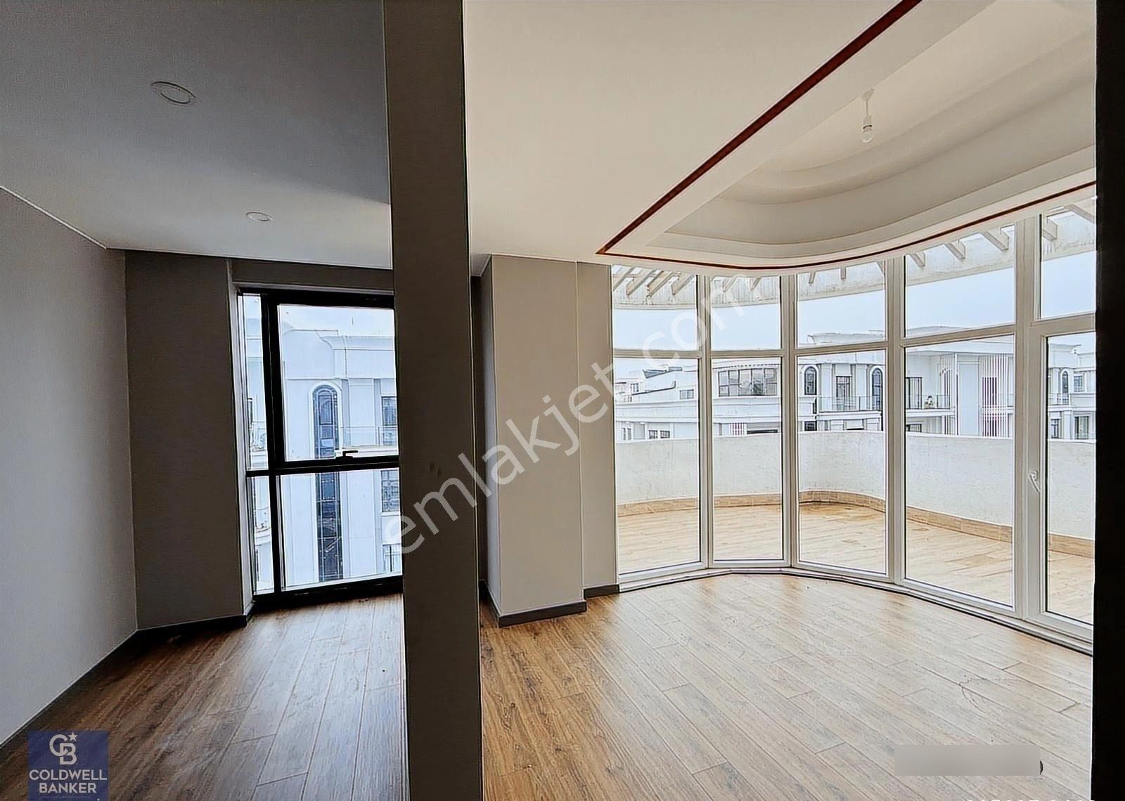 Kartepe Zeray Mahal Satılık Geniş Tip 4+1 Çatı Dubleks Daire - Görsel 34