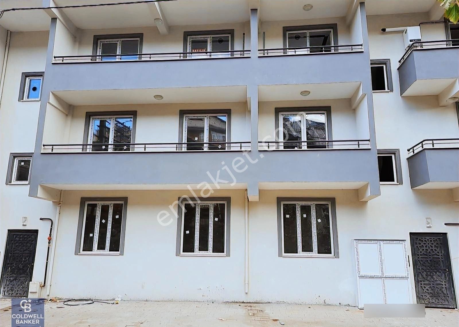 İzmit Yenişehir 2+1 Arakat Daire Anahtar Teslim
