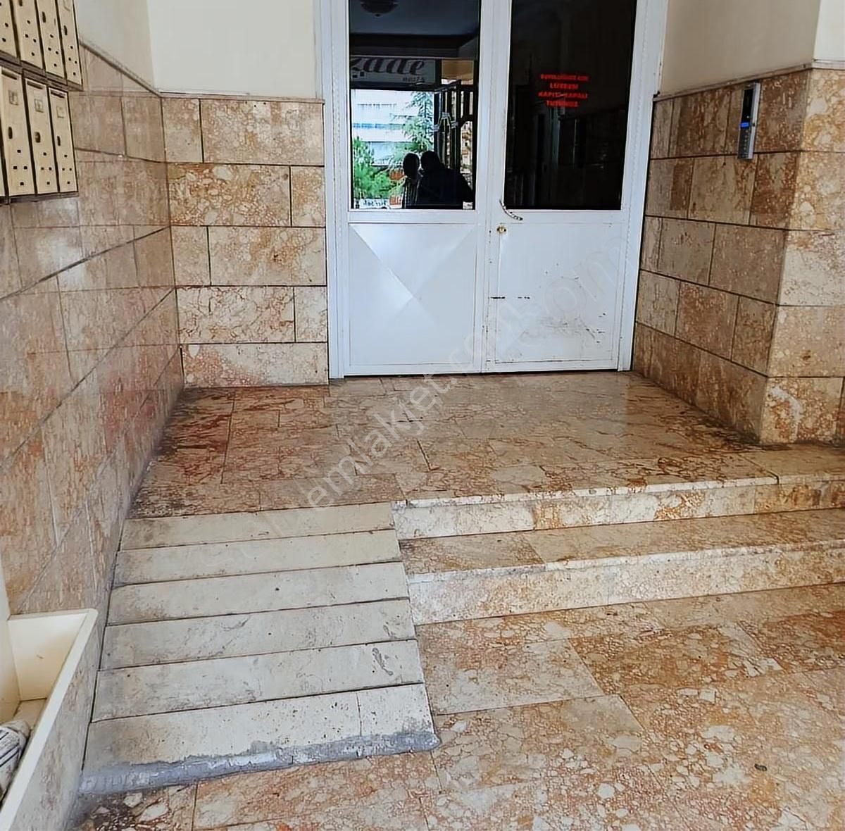 Satılık Otagar Yanı 3+1 Arakat 180m2 - Görsel 11