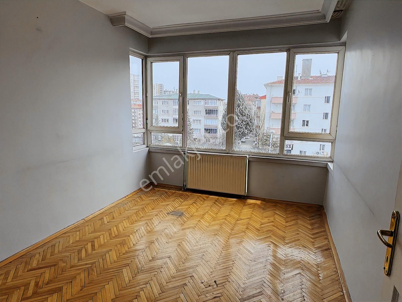 Kartal'dan Sincan'da Ara Kat 3+1 Mantolamalı Kombili - Görsel 18