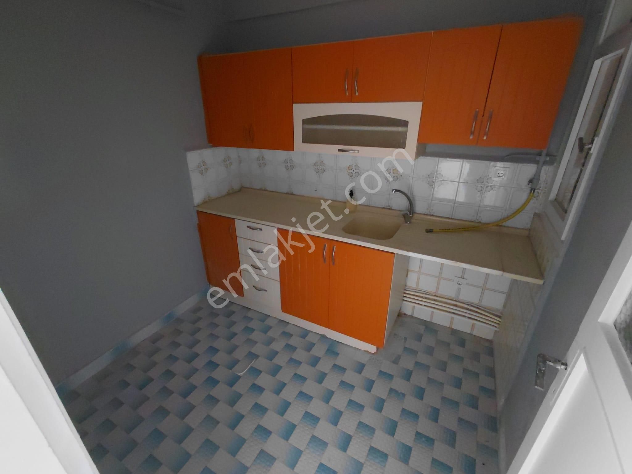 Karanlık Oda Yok-ayrı Mutfaklı-balkonlu-ayrı Wc'li 2+1 Kiralık - Görsel 16