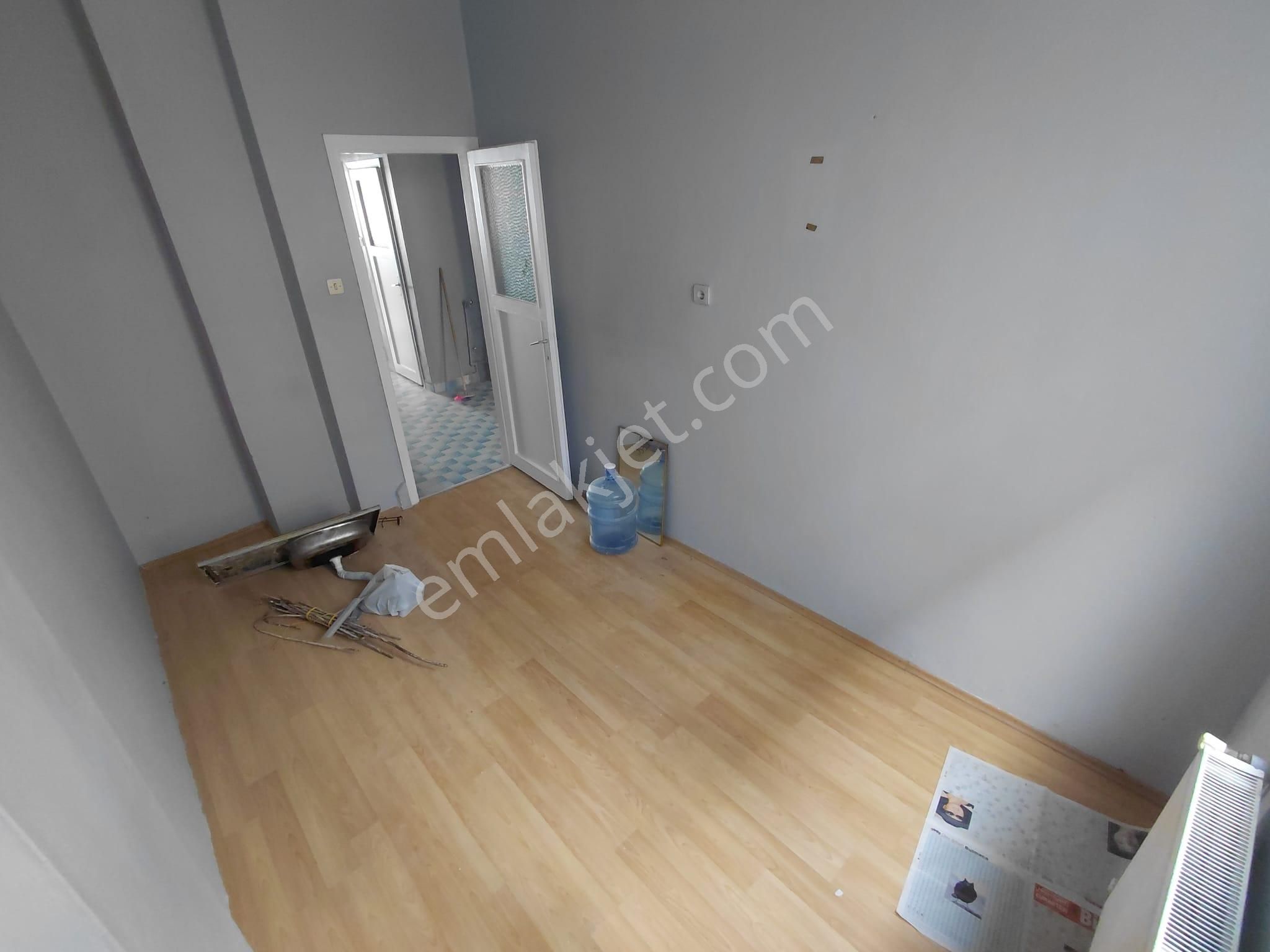 Karanlık Oda Yok-ayrı Mutfaklı-balkonlu-ayrı Wc'li 2+1 Kiralık - Görsel 24