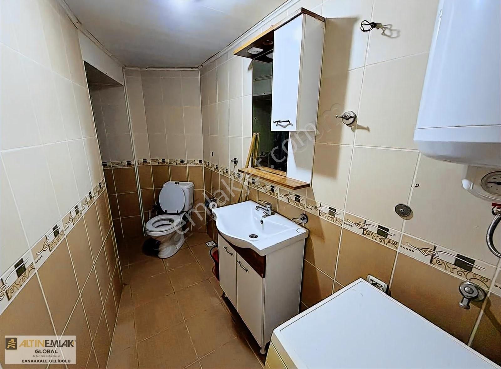 Altın Emlaktan Çarşı Merkezde Full Eşyalı 3+1 Kiralık Daire - Görsel 8