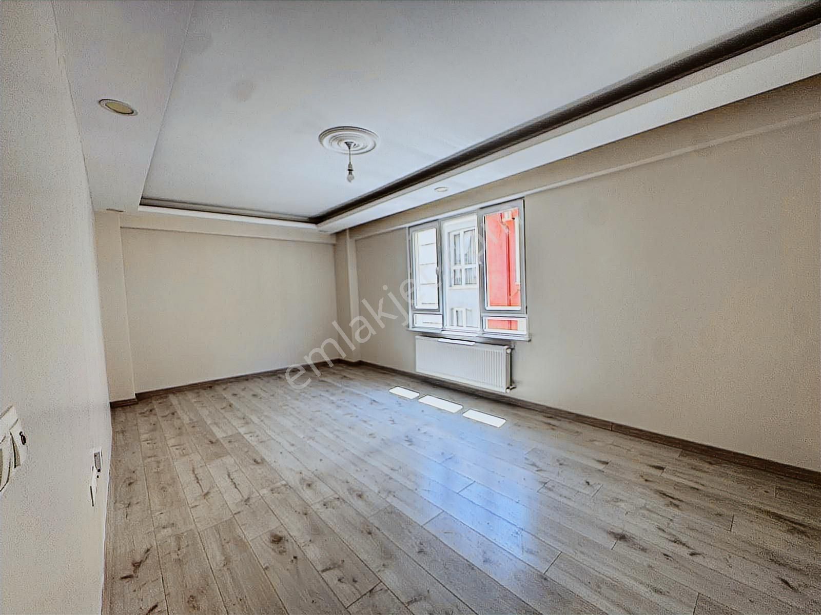 Oscar'dan Çamlıca'nın En Güzel Konumunda Ara Kat 3+1 - Görsel 6