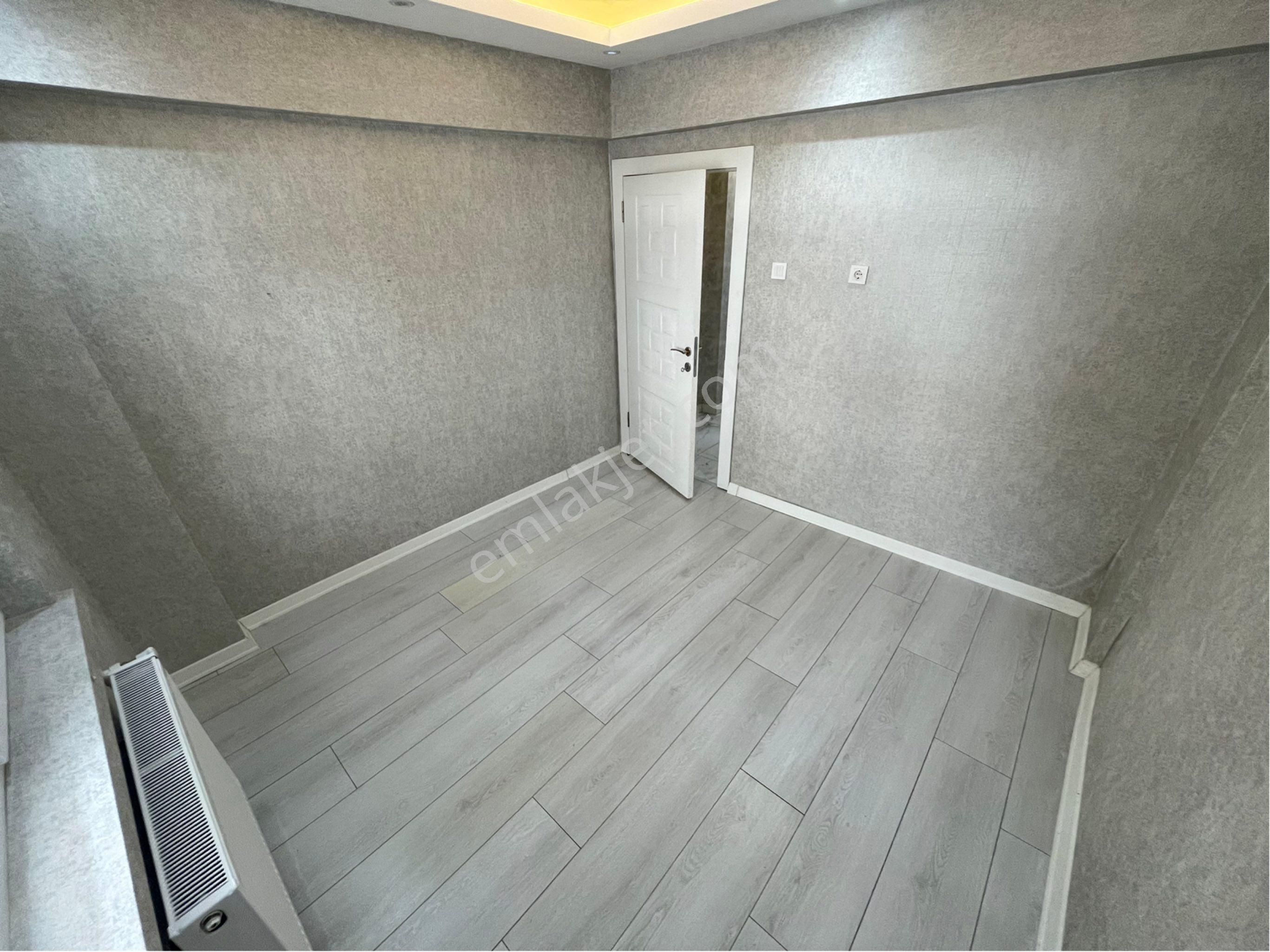 Sincan Mareşal Çakmak Mh.'de 2+1 Kiralık Daire - Görsel 15
