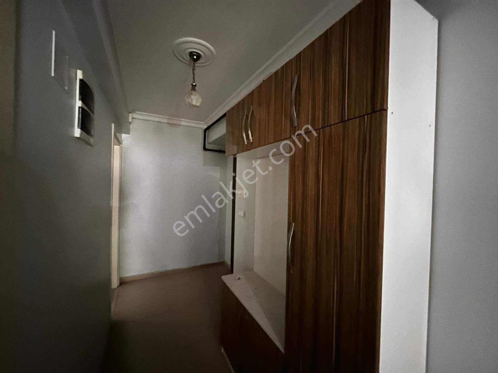 Küçük Çiğli'de Sahibinden 2+1 Doğalgazlı - Görsel 21