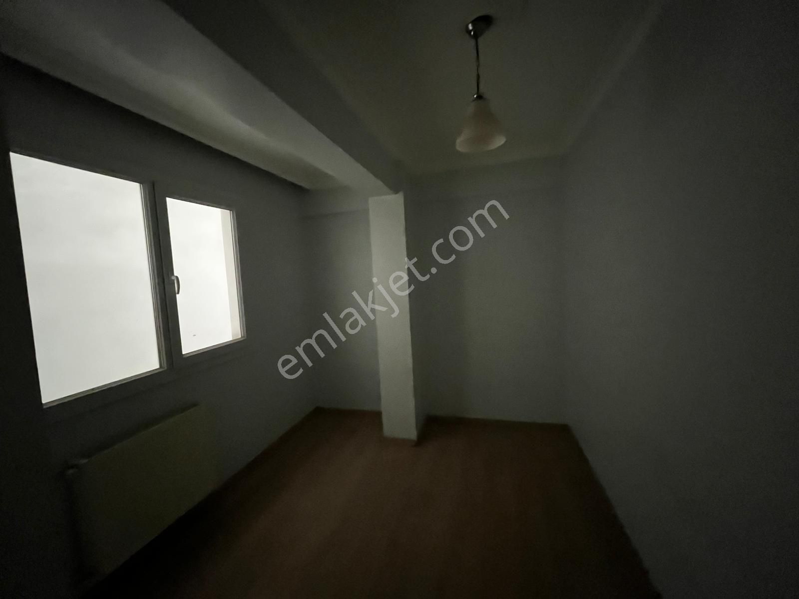 Küçük Çiğli'de Sahibinden 2+1 Doğalgazlı - Görsel 5