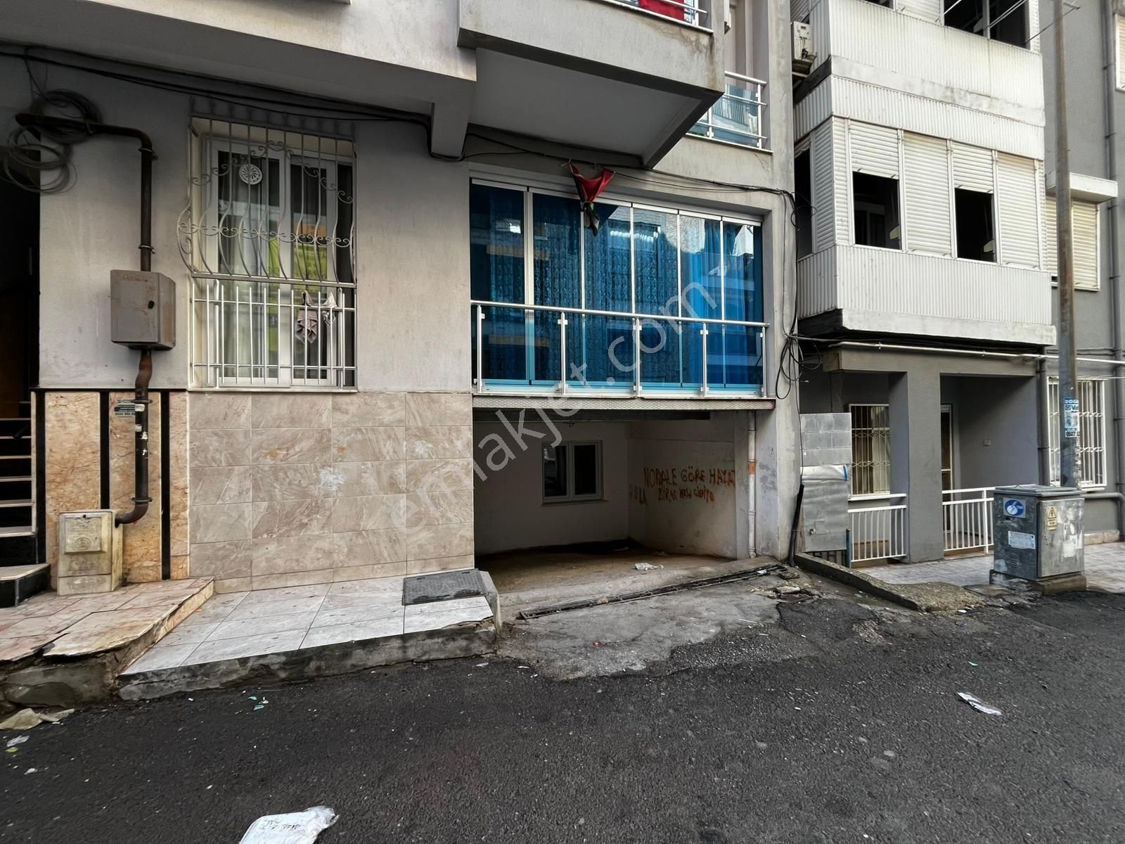 Küçük Çiğli'de Sahibinden 2+1 Doğalgazlı - Görsel 32