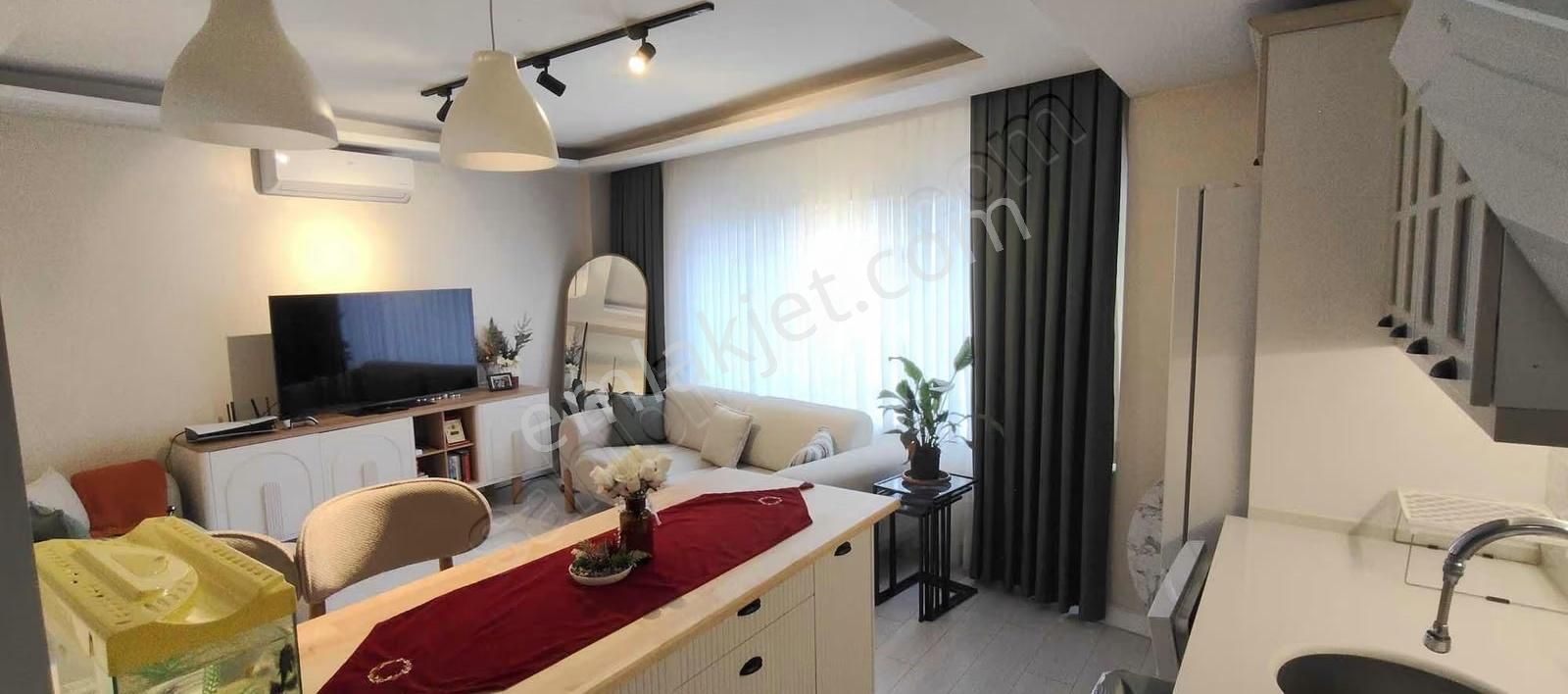 Çarşı Merkezde Lüks 4 Yıllık Arakat Sıcak Sulu Daire