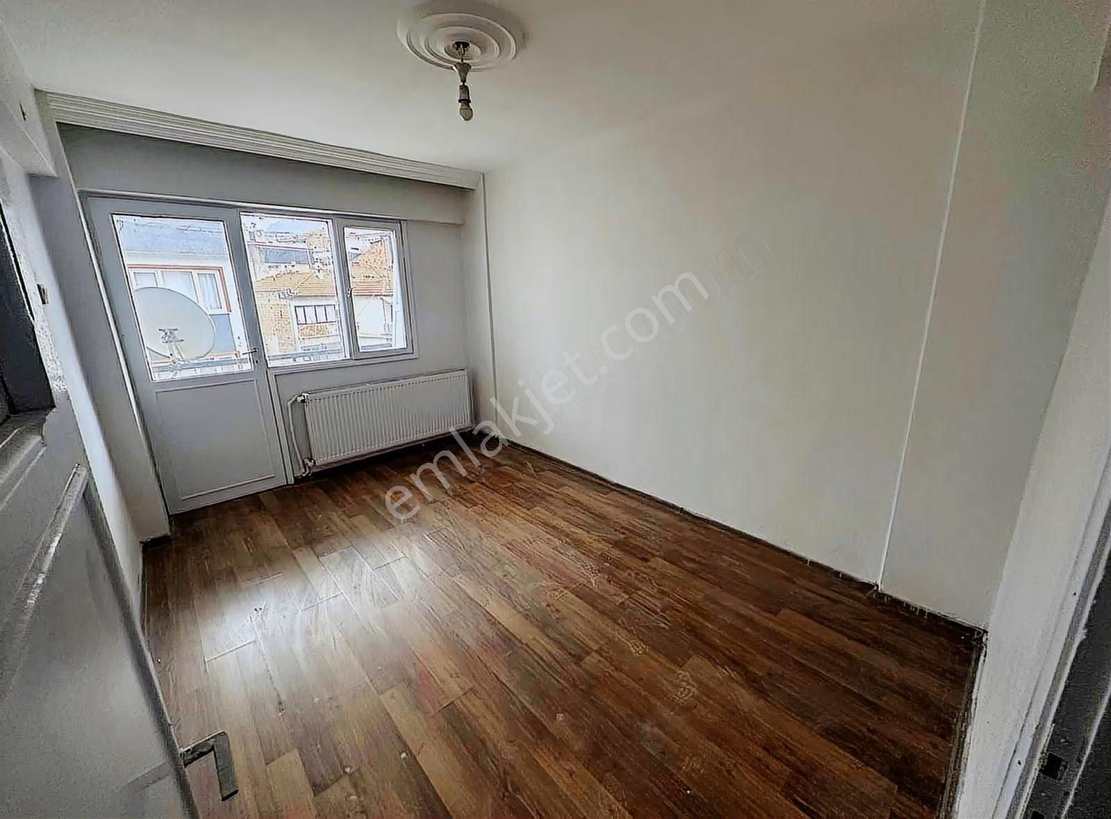 Çarşı Merkezde 3+1 Ara Kat Hesaplı Daire - Görsel 12