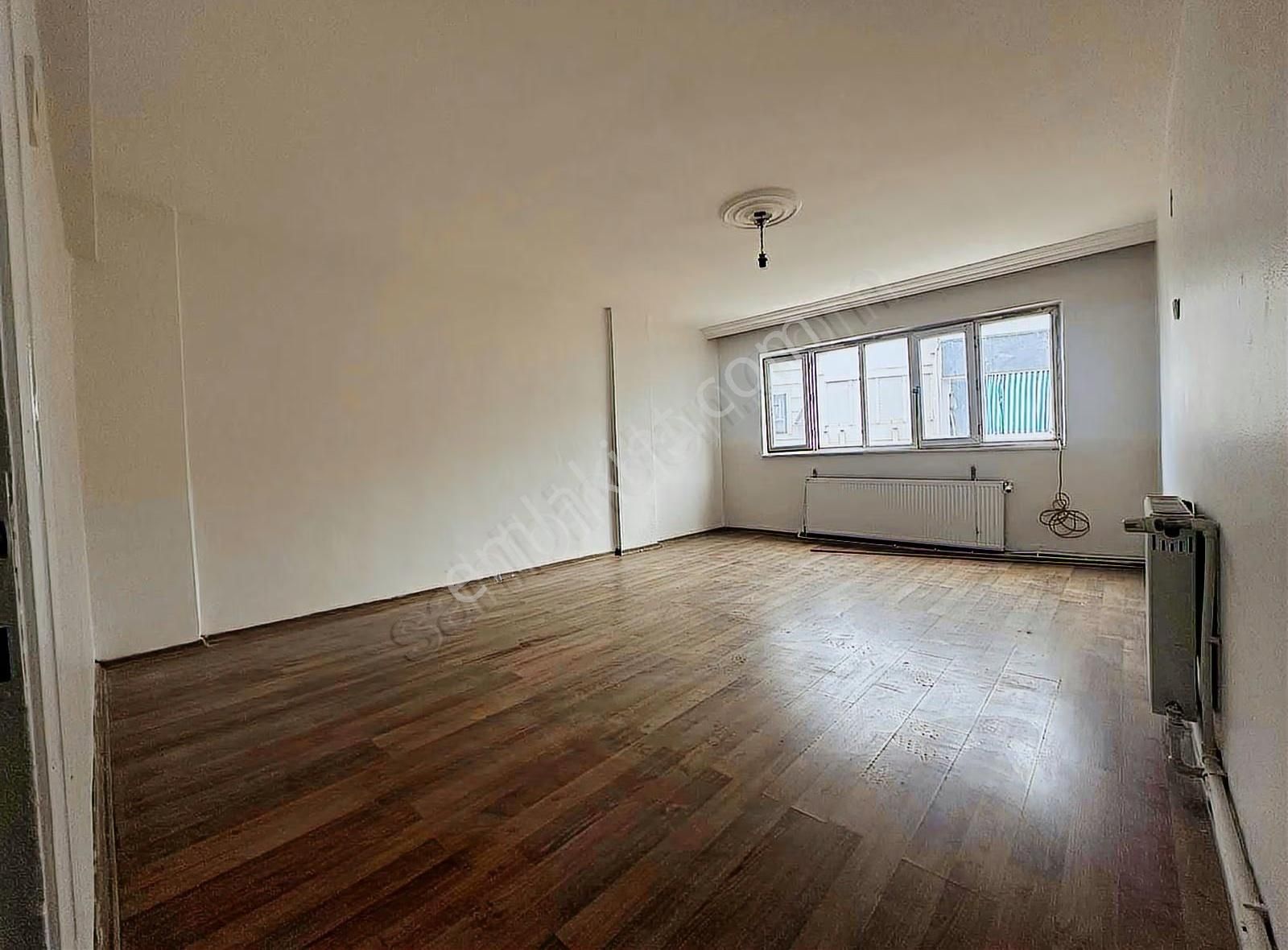 Çarşı Merkezde 3+1 Ara Kat Hesaplı Daire