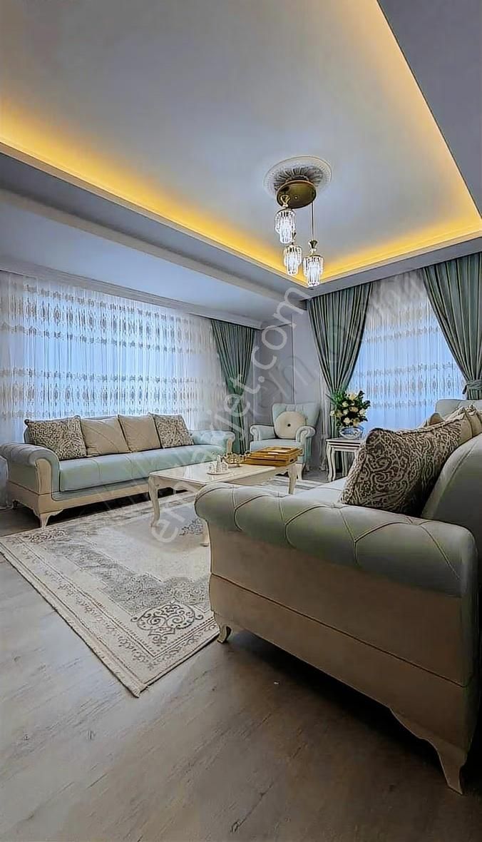 13 Eylül Mahallesi 3+1 Ferah Çift Balkon Asansörlü Yeni Daire - Görsel 2
