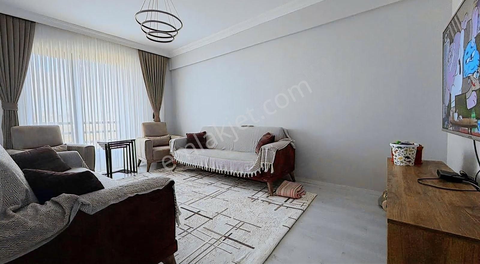 13 Eylül Mahallesi 3+1 Ferah Çift Balkon Asansörlü Yeni Daire - Görsel 17