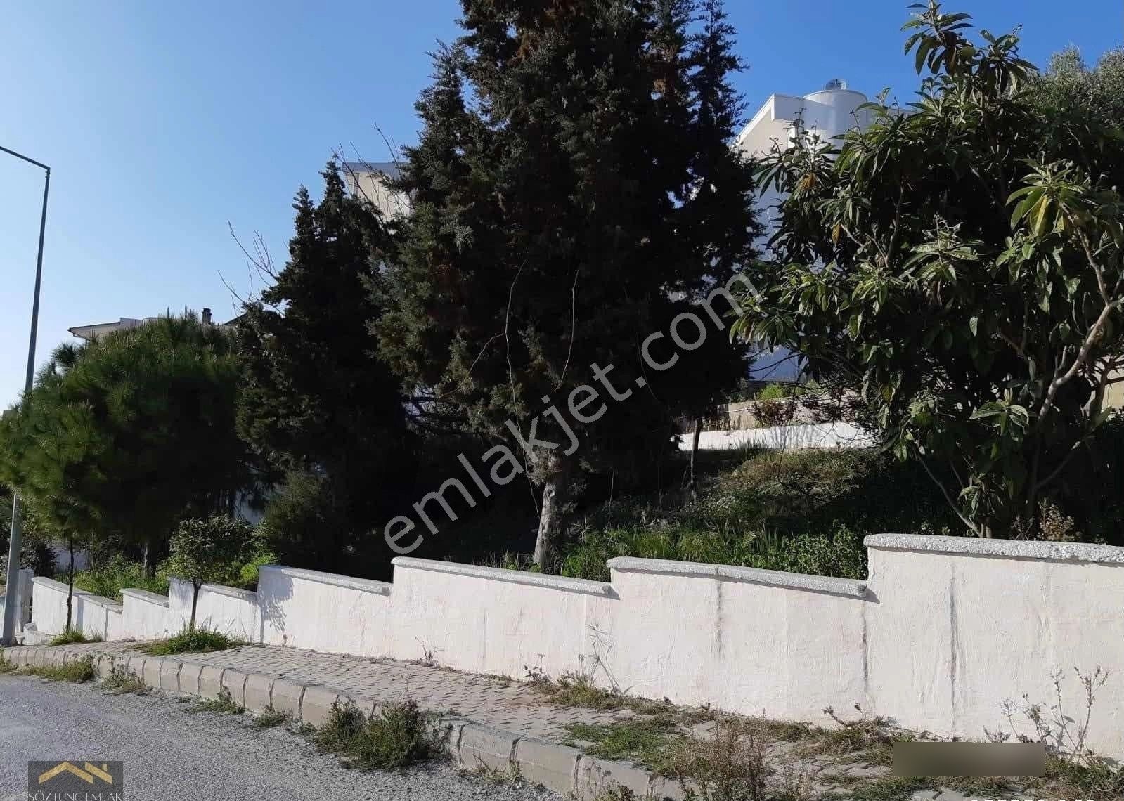 Kuşadası Özboğaziçi Sitesinde 4+1 Tripleks Deniz Manzaralı - Görsel 12