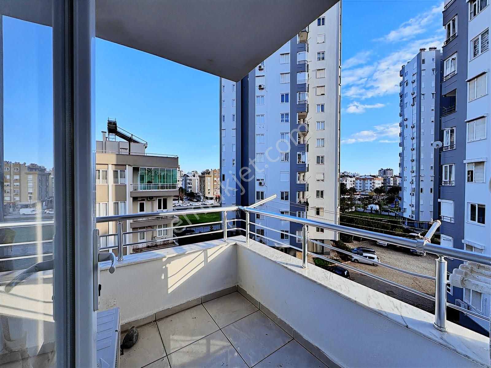 Fener Bülent Ecevit Bulvarı Yakını Ayrı Mutfak 4+1 Dubleks - Görsel 13