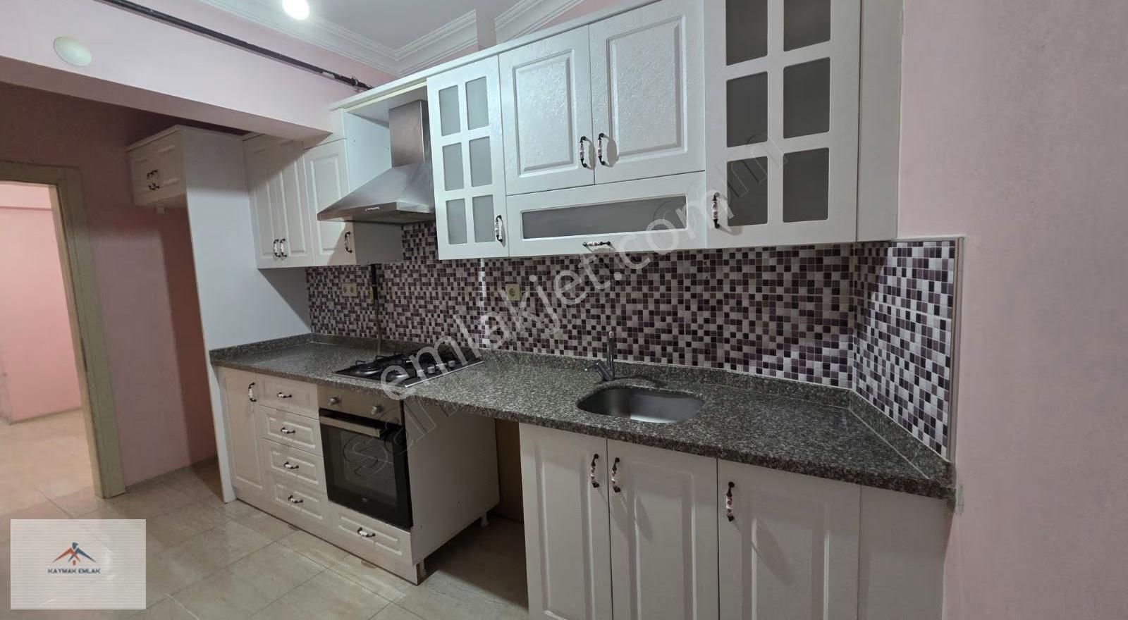 Çarşı Merkezde 2. Kat 3+1 Oda 135 M2 Kiralık Daire