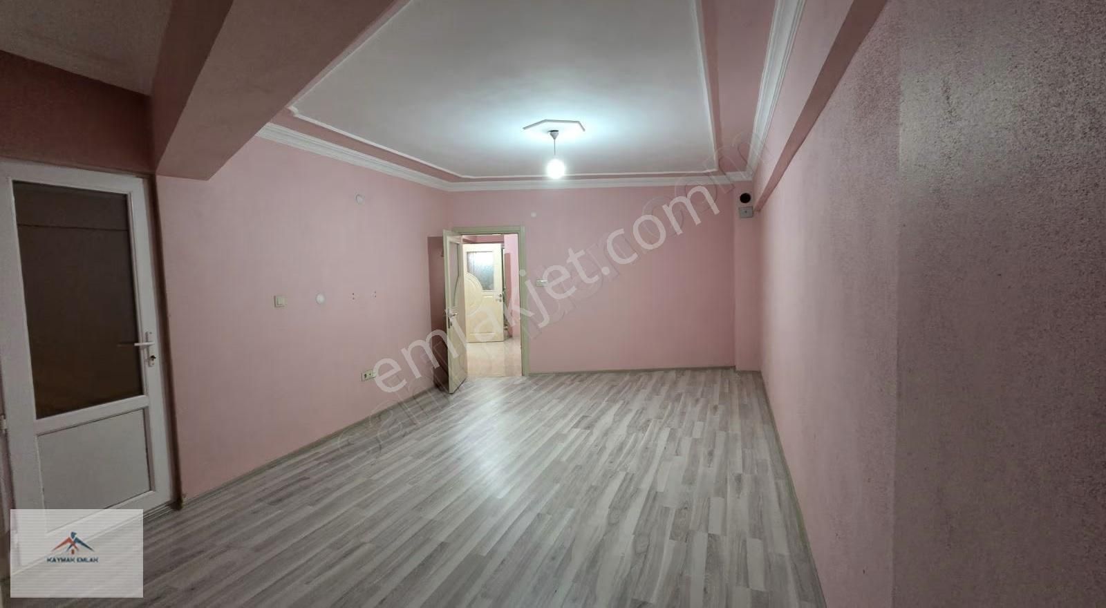 Çarşı Merkezde 2. Kat 3+1 Oda 135 M2 Kiralık Daire - Görsel 7