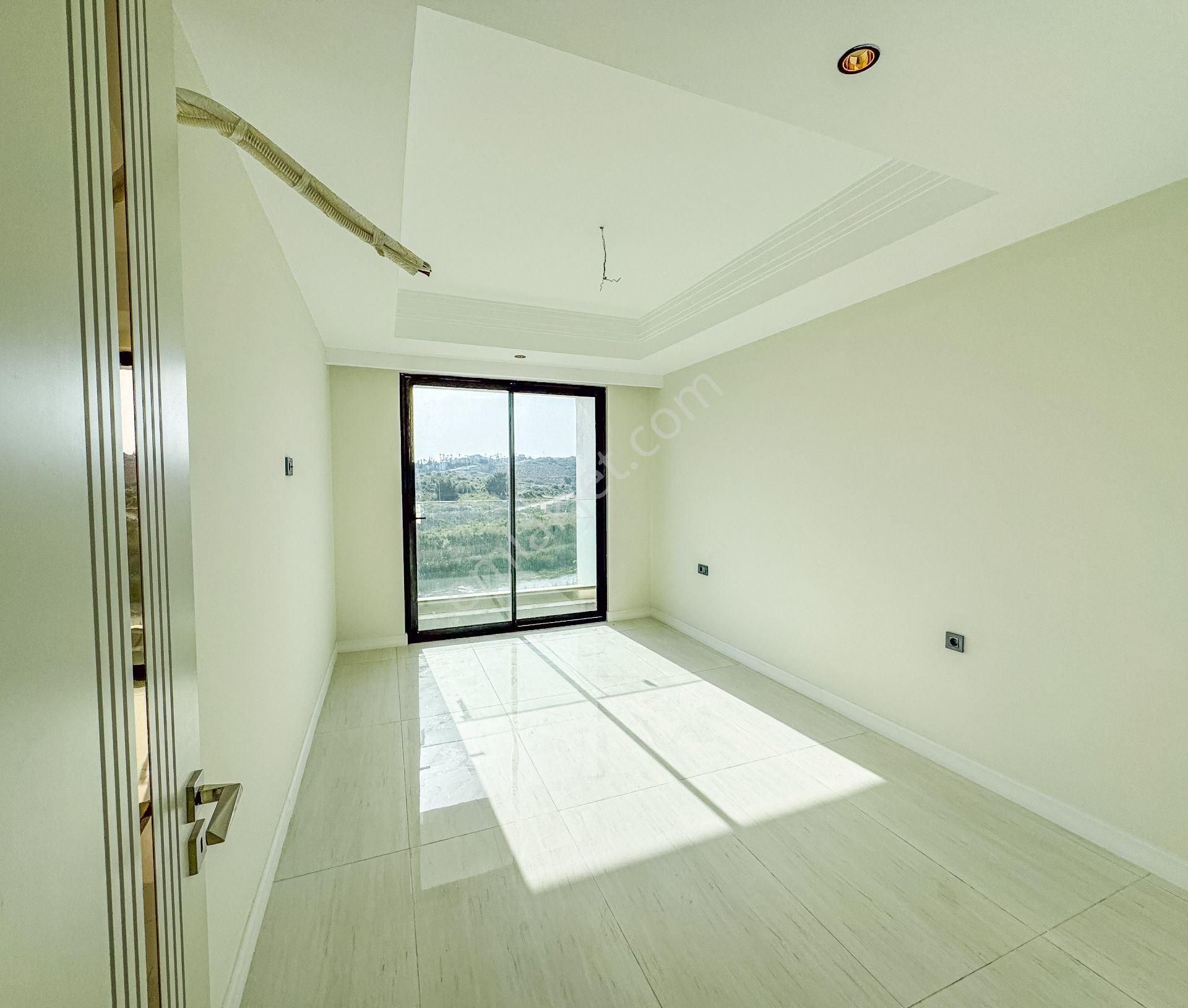 Alanya Türkerde Muhteşem Kompleks Satılık Lüx 1+1 85m2 Daire Daire - Görsel 9