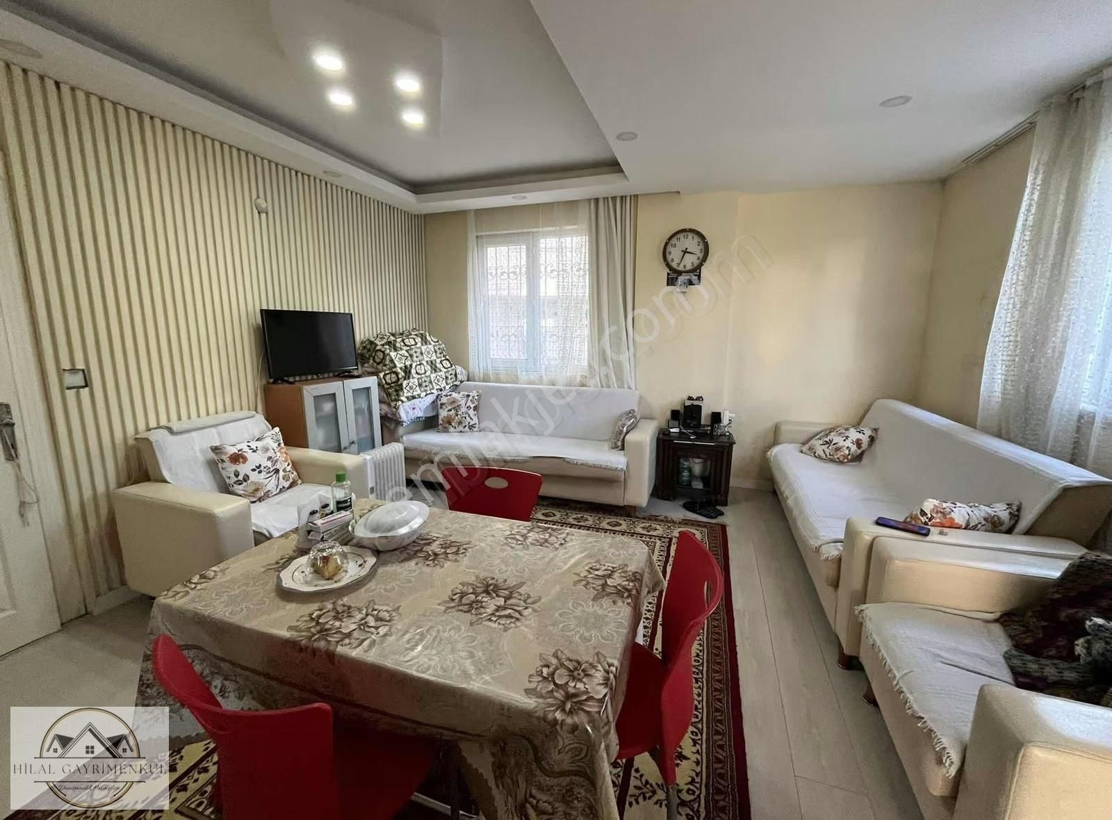 Hilal Gayrimenkulden Kızılarıkta Yatırımlık Uygun Fiyatlı 1+1 - Görsel 11