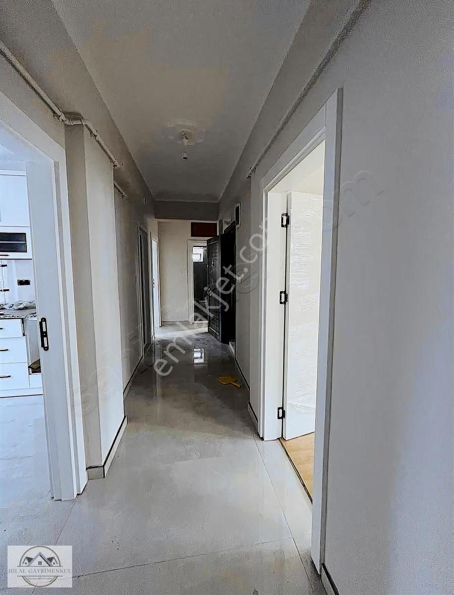 Hilal Gayrimenkulden Yenigünde Pazar Dibi Tadilatlı 3+1 - Görsel 21