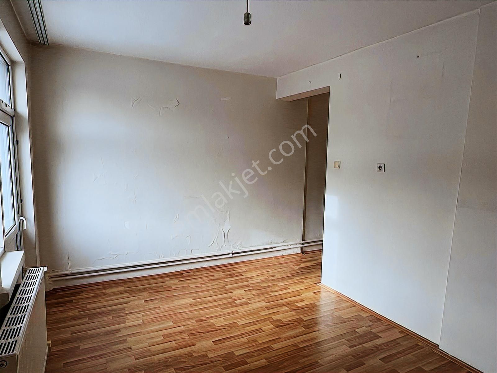 Kartal'dan Ergazi'de Mantolamalı 3+1 Kombili Kiralık Daire - Görsel 9