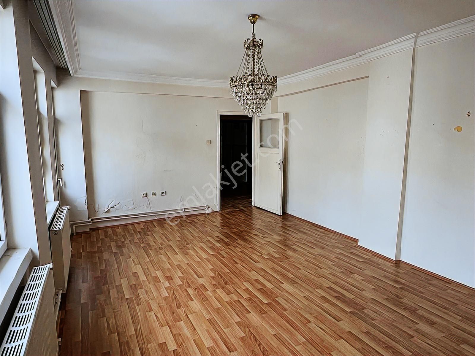 Kartal'dan Ergazi'de Mantolamalı 3+1 Kombili Kiralık Daire - Görsel 2