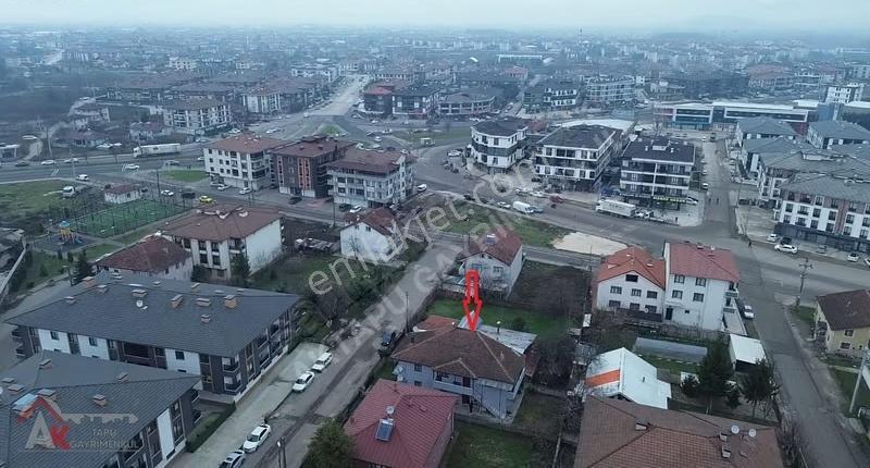 Aktapu'dan Metek'te Kat Mülkiyet'li İskan'lı Satılık Müstakil Ev - Görsel 5