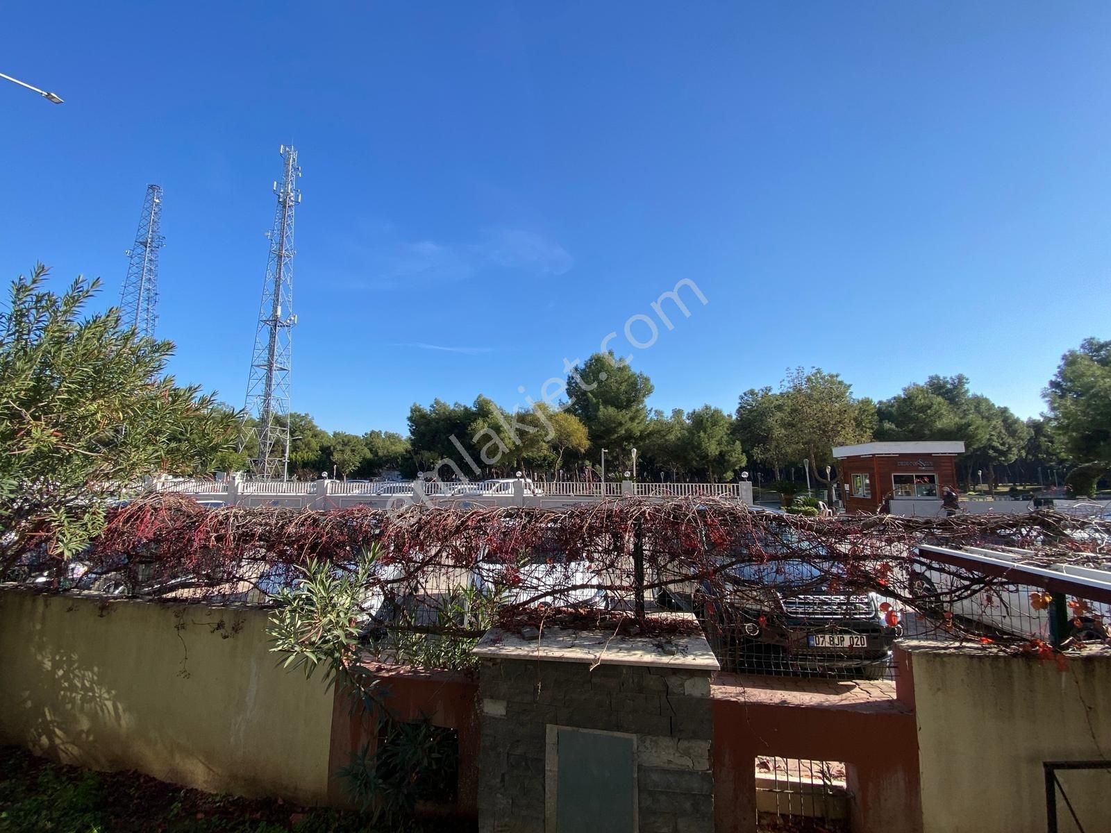 Konyaaltı Uluç Hayat Park Karşısı Site İçi Kombili 2+1 - Görsel 14