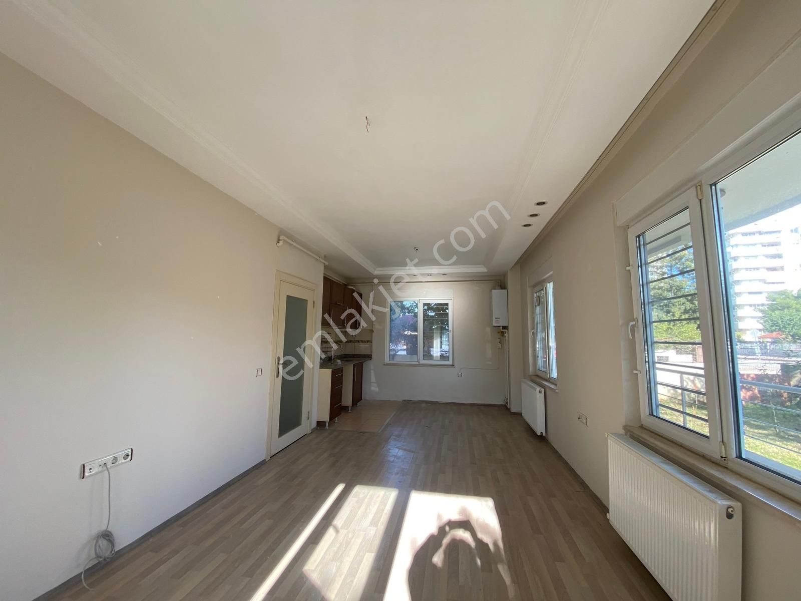 Konyaaltı Uluç Hayat Park Karşısı Site İçi Kombili 2+1 - Görsel 3