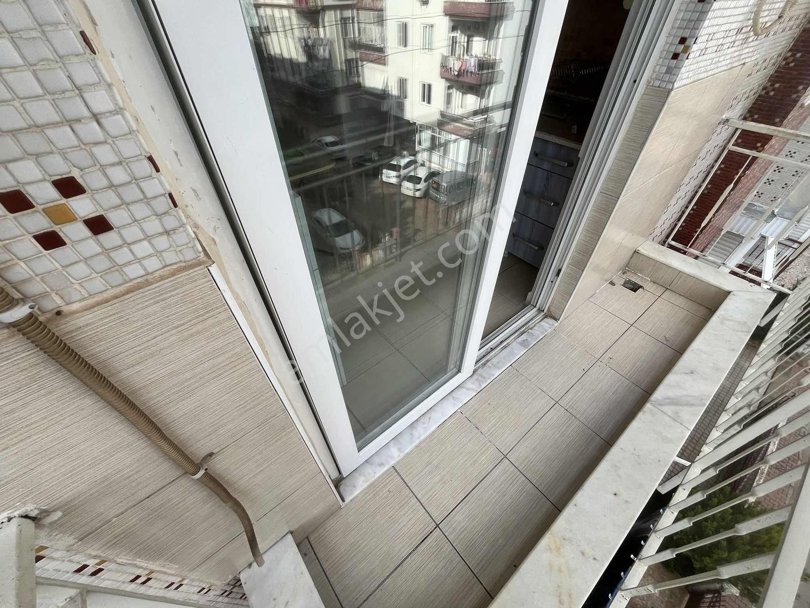 Konukseverde Köşe Cephe 2+1 110 M² Güney Doğu Krediye Uygun - Görsel 7